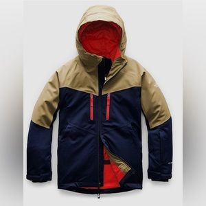North Face ‘Chakal’ Boys Medium insulated ski jacket